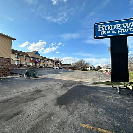 Rodeway Inn & Suites Madison East Zewnętrze zdjęcie